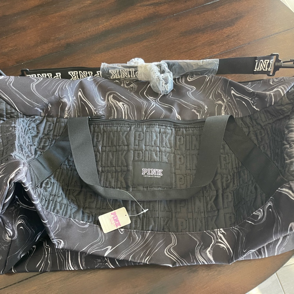 VS duffel bag